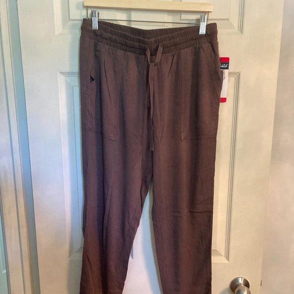 Soft Fabric Jogger Style Pants - NWT - Picture 2 of 10